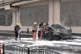 鲁梅尼格：从事高水平足球是有瘾的，克洛普下个冬天就会再执教鞭